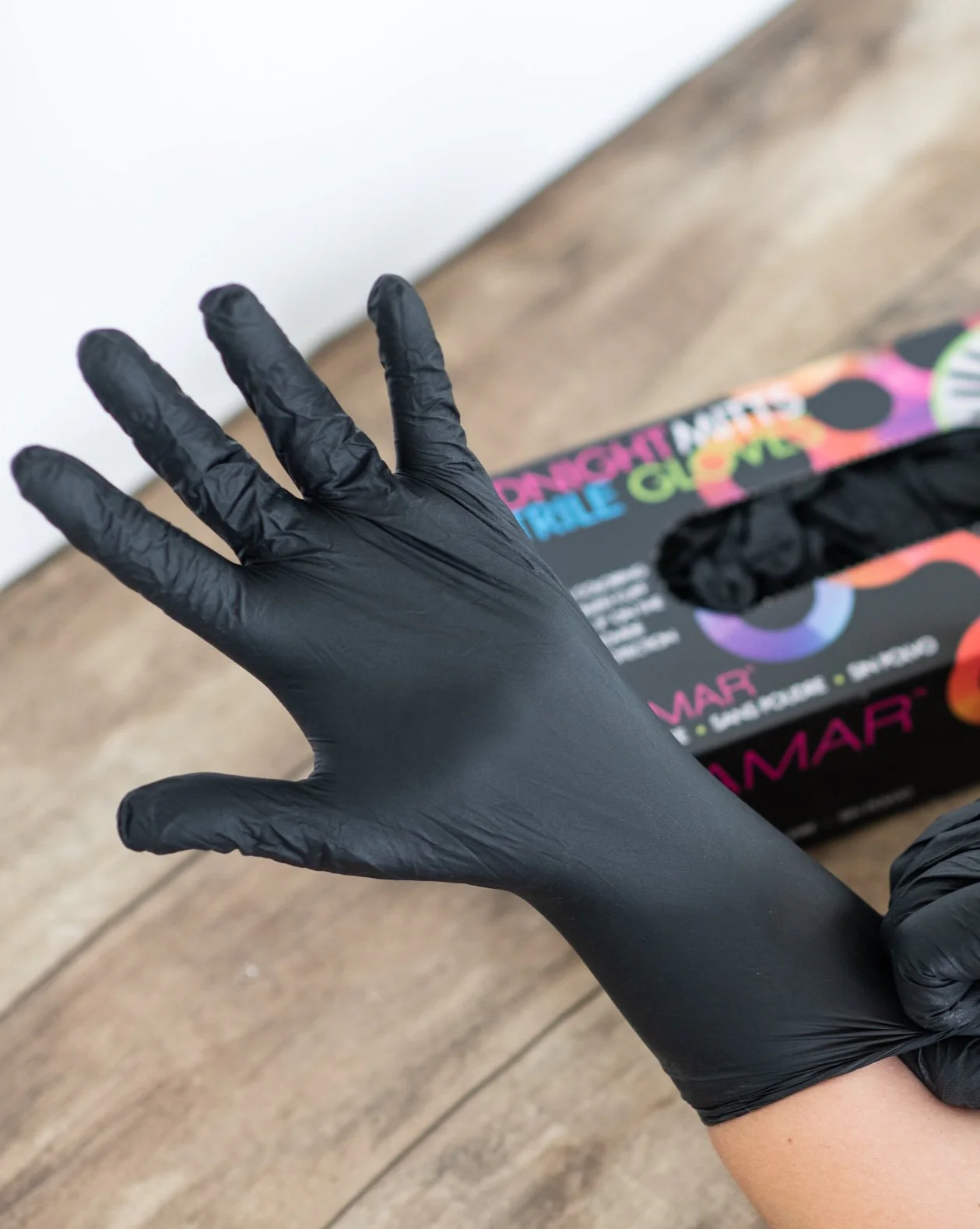 Midnight Mitts Nitrile Gloves - 100 Count - Image 3